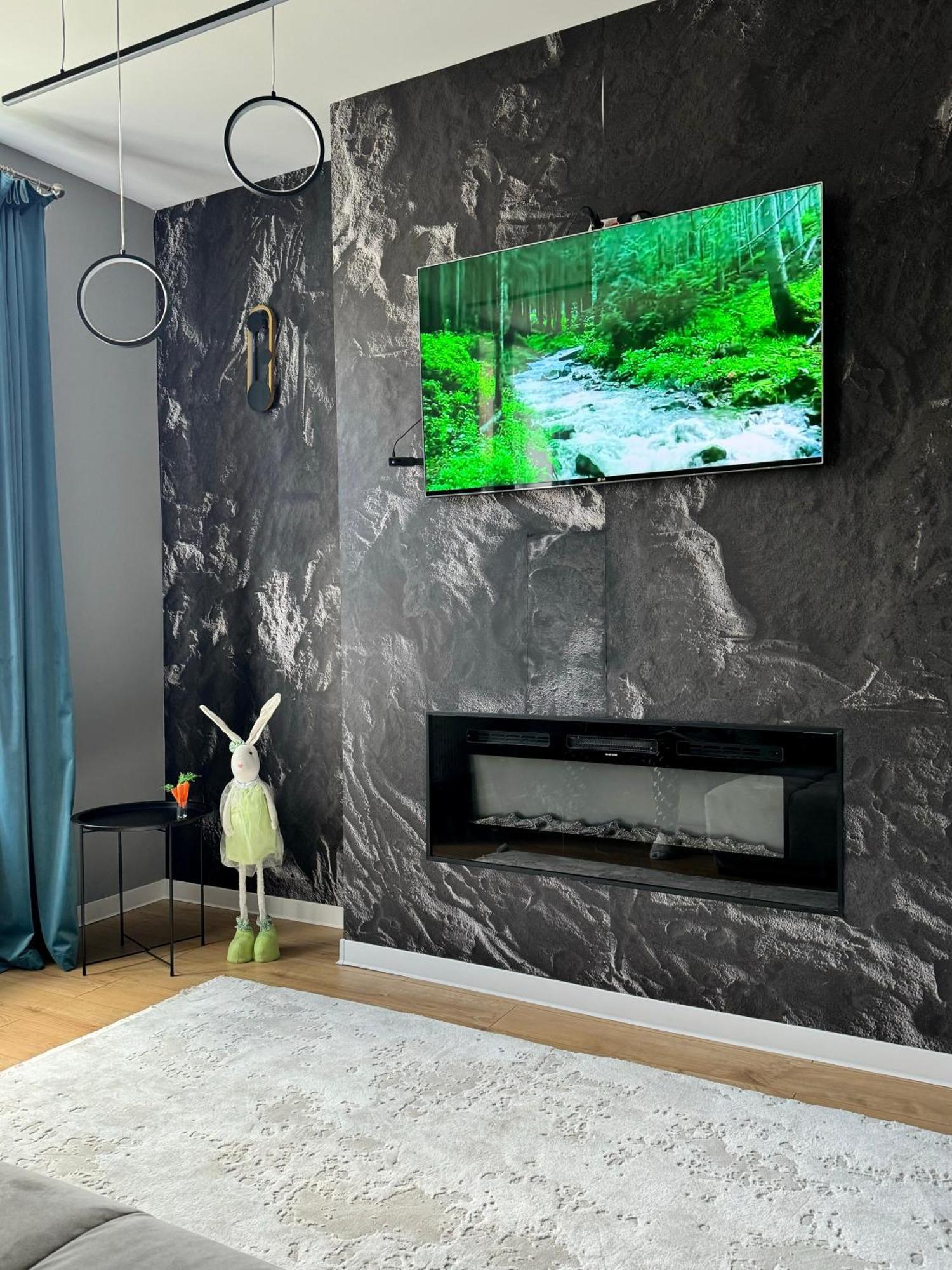 Lv Luxury Apart - One Minute Away From Train Station Predeal Eksteriør bilde
